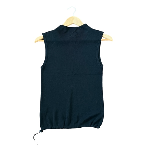 Mantles Lightweight Sleeveless Mockneck Turtleneck - Picture 2 of 4